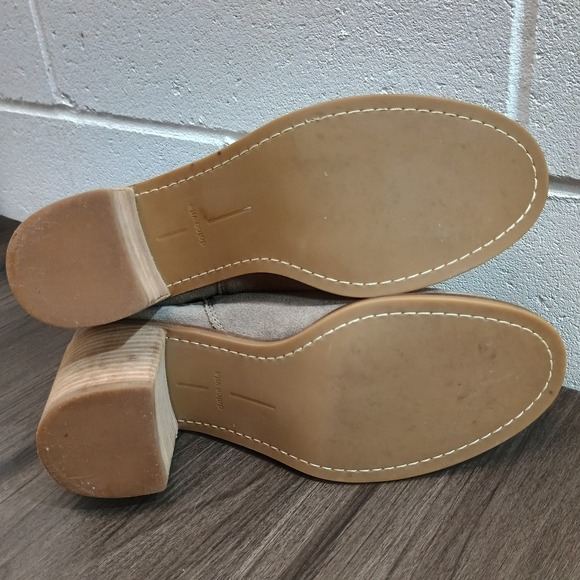 Dolce Vita Western Taupe Suede Side Zip 3 Inch Block Heel Ankle Boots Women's 8M - Picture 7 of 9